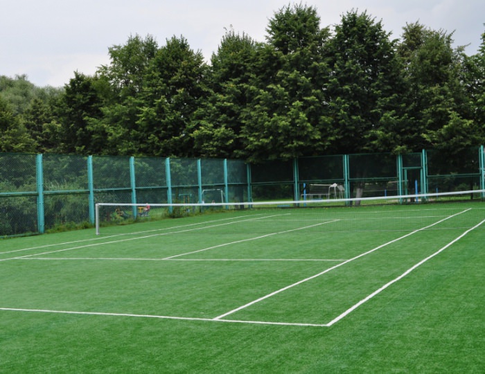 Теннисный корт